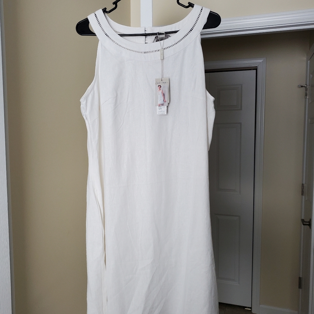 Charlie Paige dress